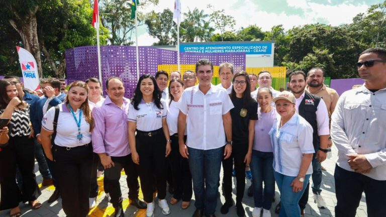 Helder Barbalho na entrega do centro de atendimento as mulheres