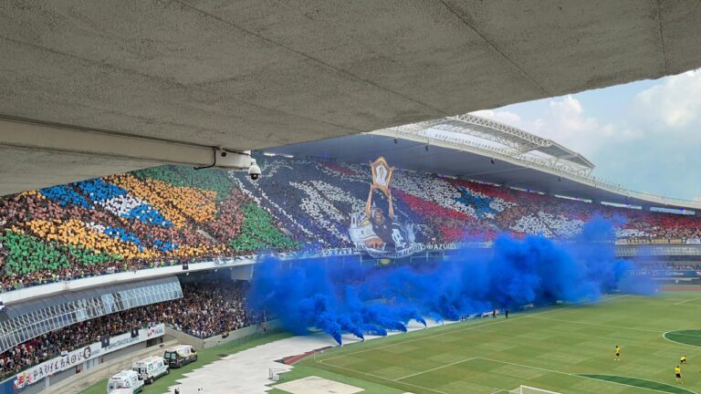 Torcida do Clube do Remo no acesso à série B