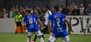 Samara Miranda / Remo