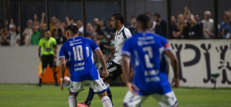 Samara Miranda / Remo